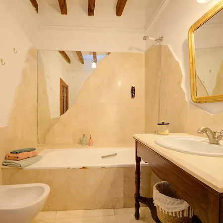 Guest house Hotelet Oms Mozart By Rentallorca Petra (Mallorca)